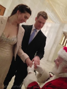 Kelly & Kyle at City Hall. Photo by Pernilla Persson 2012