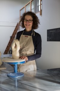 Shelley Spira Burns, artist portrait. Photo by ©PernillaPersson.com 2016